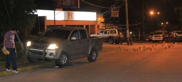 Sin pistas de asesinos de subcomisario y su esposa