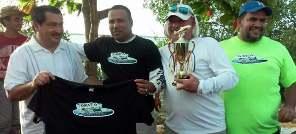 Un éxito torneo de pesca realizado en el marco de feria de Puerto Cortés