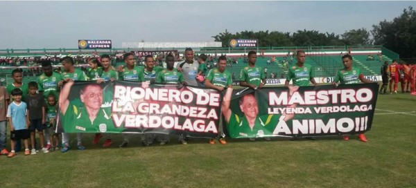 El Marathón se solidariza con 'Chelato' Uclés