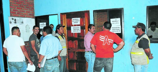 Detectan coimas por agilizar trámites en la Dirección de Transporte de Honduras