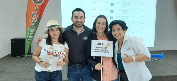 Café hondureño obtiene precio de $120.10 por libra en subasta electrónica