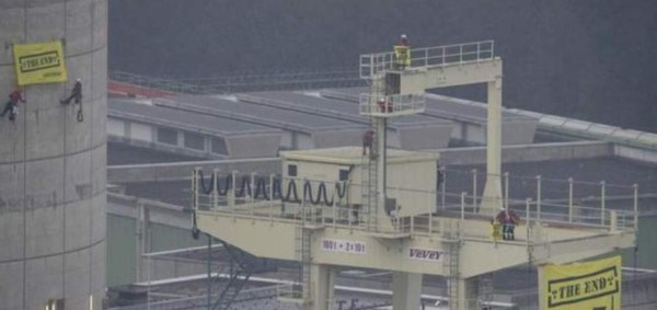 Suiza vuelve a poner en actividad la central nuclear más vieja del mundo