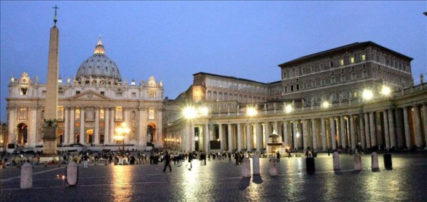 Acceden a archivos informáticos reservados del Vaticano