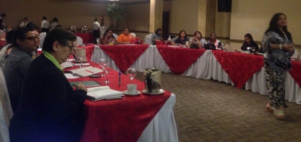 Capacitan a personal de la Dinaf