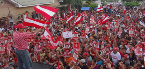Mauricio Villeda reconquista a liberales fugados