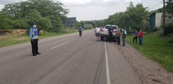 Viceministro Roberto Cosenza se accidenta en carretera de Santa Bárbara