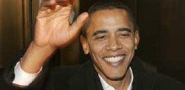 Obama anuncia oficialmente postulación a la presidencia