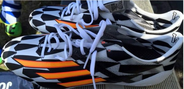 Andy Najar usará nuevos tacos en el Mundial de Brasil