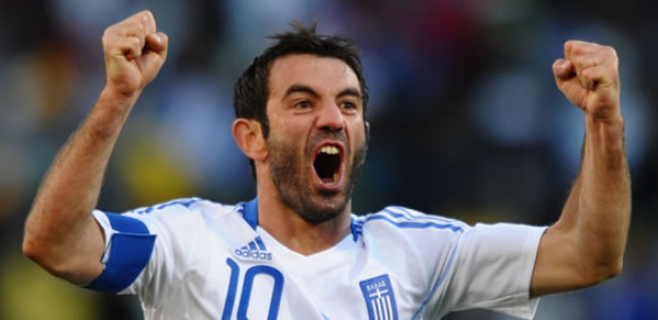 Grecia superó a Nigeria y resucita