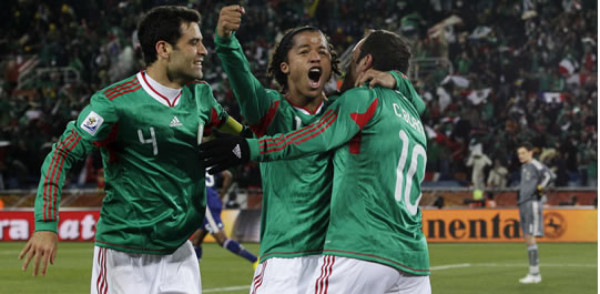 México se acerca a los octavos de final