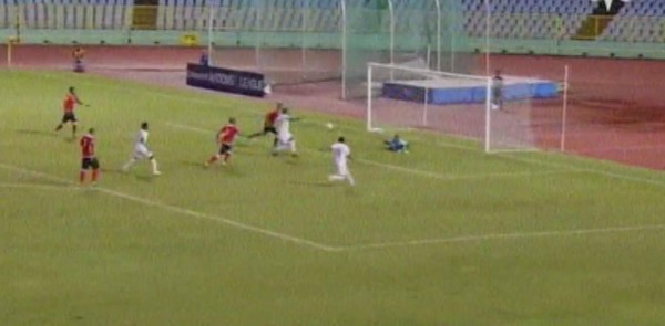 Video: La increíble oportunidad que falló Alberth Elis ante Trinidad y Tobago