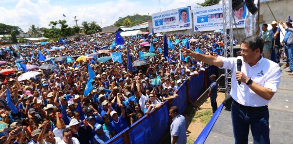 Nacionalistas le piden cuatro años más a JOH