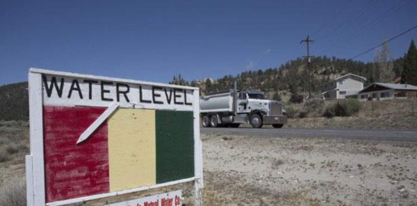 California espera la tormenta de la década