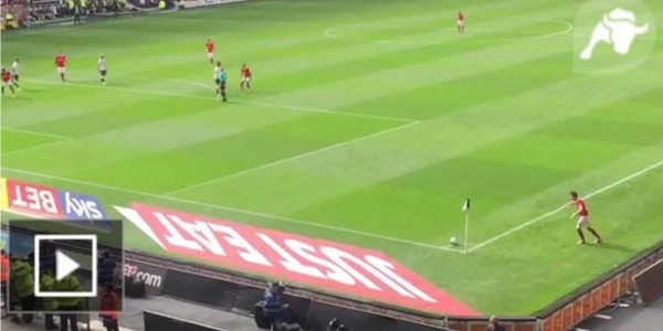 Video: ¿El peor tiro de esquina de la historia?