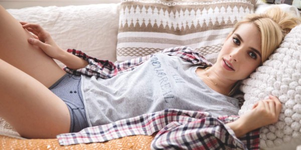 Emma Roberts posa para Aerie