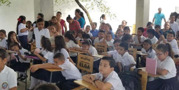 Más de dos millones de alumnos inician clases hoy en Honduras 