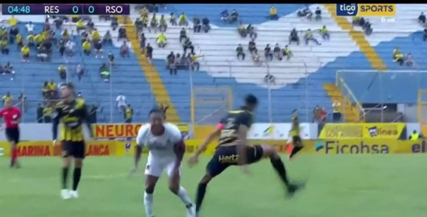 La terrible lesión que sufrió Getsel Montes en el inicio del Real España - Real Sociedad -