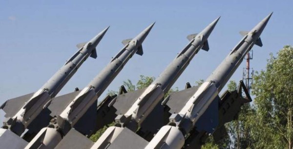 ONU busca adoptar tratado que prohíba armas nucleares