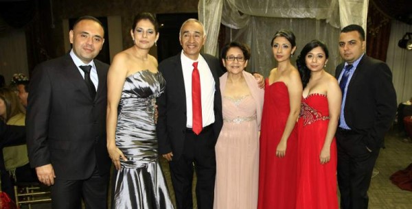 Elegante enlace Alvarado Peña