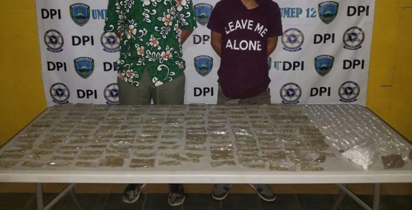 Villanueva: Detienen a dos Jóvenes en posesión de supuesta droga &nbsp;&nbsp;&nbsp;&nbsp;