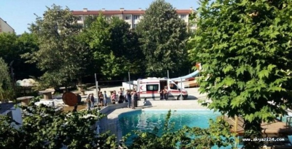Mueren cinco personas electrocutadas en un parque acuático en Turquía