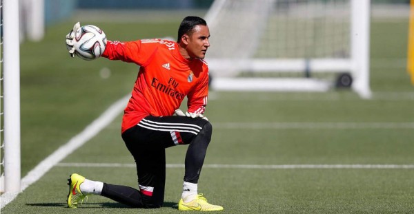 Keylor Navas jugará el clásico, según Marca