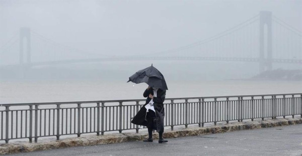 ¡EEUU en alerta¡ Biden declara estado de emergencia por tormenta Henri