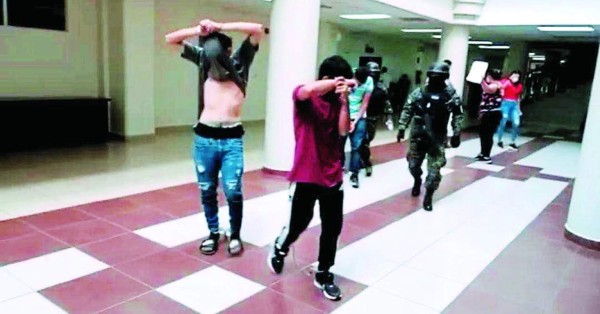 Dejan en prisión a banda de Los Tiktoker por asalto en San Pedro Sula