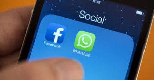 Alemania prohíbe que Facebook recabe datos de WhatsApp