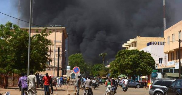 Seis muertos en atentados contra iglesia católica en Burkina Faso