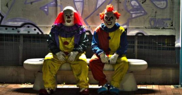 Siniestros payasos atemorizan en Suecia