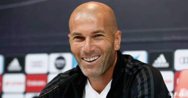 Zidane sobre dirigir al Barca: 'Tengo el corazón blanco'