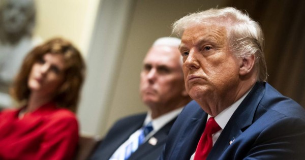Trump: TikTok debe venderse a firma de EEUU para el 15 de septiembre para seguir en el país