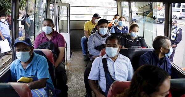 El Salvador exigirá prueba de Covid-19 para entrar al país