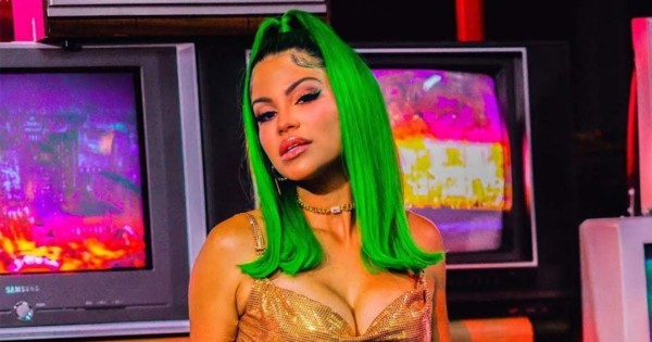 Natti Natasha estrena video musical de 'Noches en Miami'