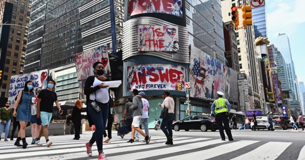 La tasa de contagio del coronavirus comienza a aumentar en Nueva York