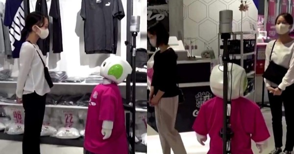 En Japón, un robot recuerda a los clientes que deben usar mascarilla