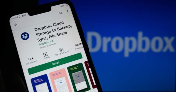 Facebook permitirá importar fotos y vídeos a Dropbox