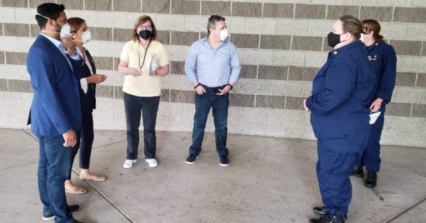 Vicecanciller de Honduras supervisa reunificación familiar de menores en EEUU