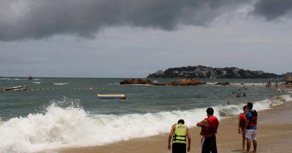 Se forma la tormenta tropical Fausto en el Pacífico de México