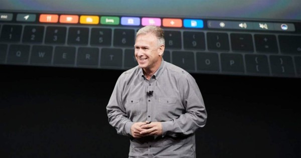 El veterano jefe de marketing de Apple Phil Schiller deja el cargo