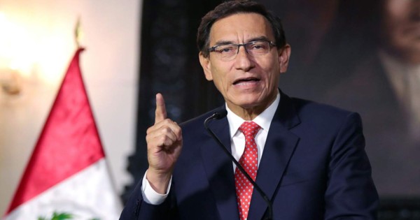 El presidente de Perú enfrentará un juicio de destitución por 'incapacidad moral'