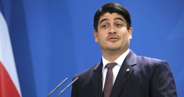 Presidente de Costa Rica felicita a Joe Biden como presidente electo de EEUU