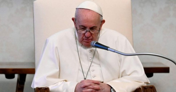 El papa Francisco inicia una 'maratón de oración' contra la pandemia