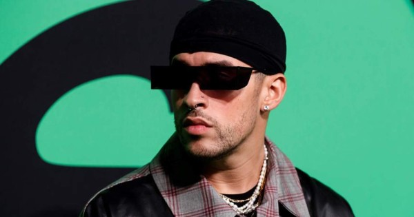 Bad Bunny debutará como luchador en WrestleMania el 11 de abril