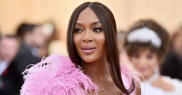 Naomi Campbell se convierte en madre a los 50 años