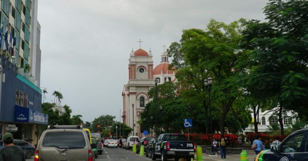 Frente frío moderado ingresará en el país la madrugada de Navidad