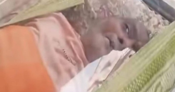 Video viral: hombre declarado muerto ‘resucita’ tras estar 20 horas en un congelador