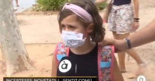 'Es mejor llevar la mascarilla que morirse': el mensaje de una niña que se hizo viral