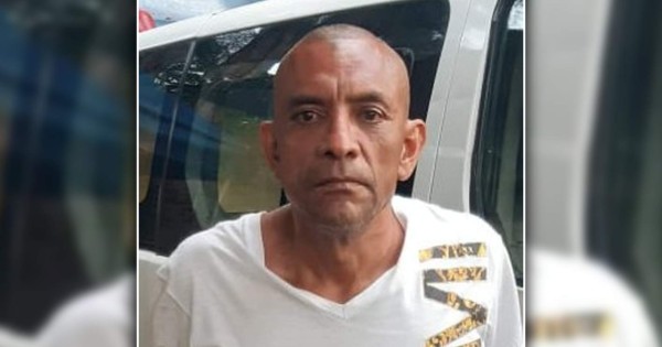 El Salvador captura a líder de banda que traficaba personas a EEUU
